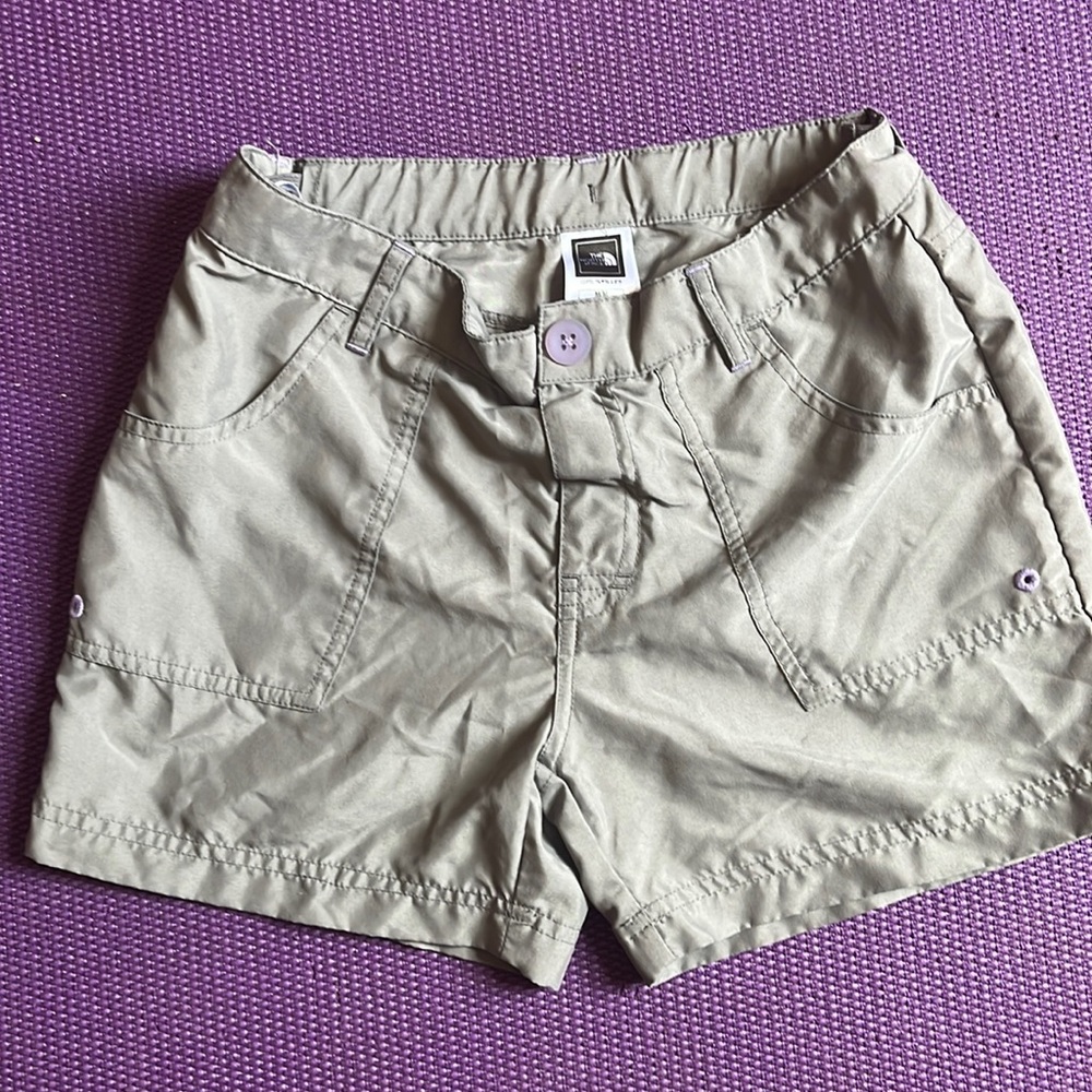 Girls Size 10 The North Face shorts